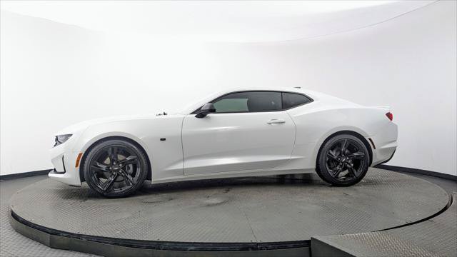 Used 2019 Chevrolet Camaro LT RWD image 3