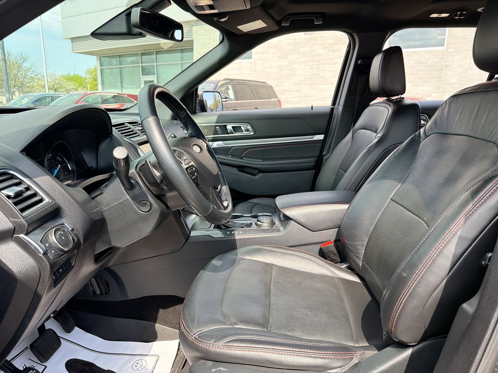 Used 2018 Ford Explorer Sport w/ Equipment Group 401A image 14