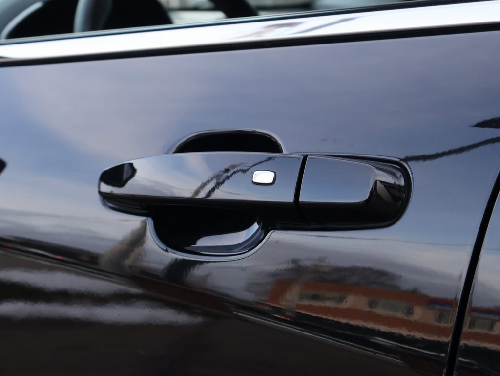 Used 2024 Chevrolet Equinox LT w/ LPO, Floor Liner Package image 23