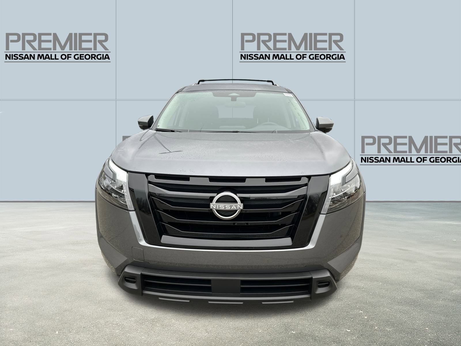 New 2025 Nissan Pathfinder SV w/ SV Premium Package image 2