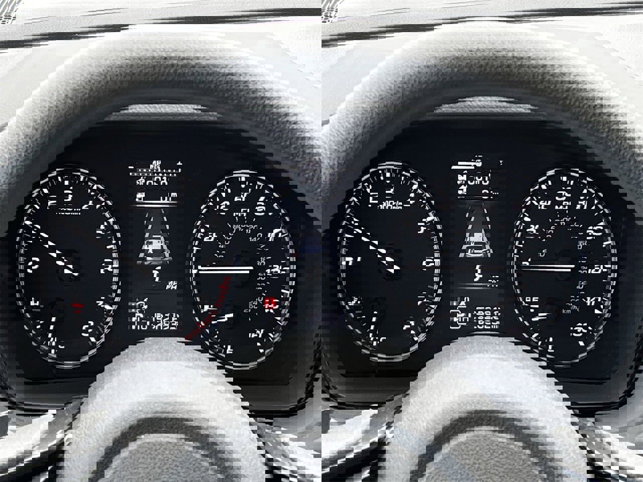 Used 2024 Subaru Crosstrek 2.0i Premium image 13