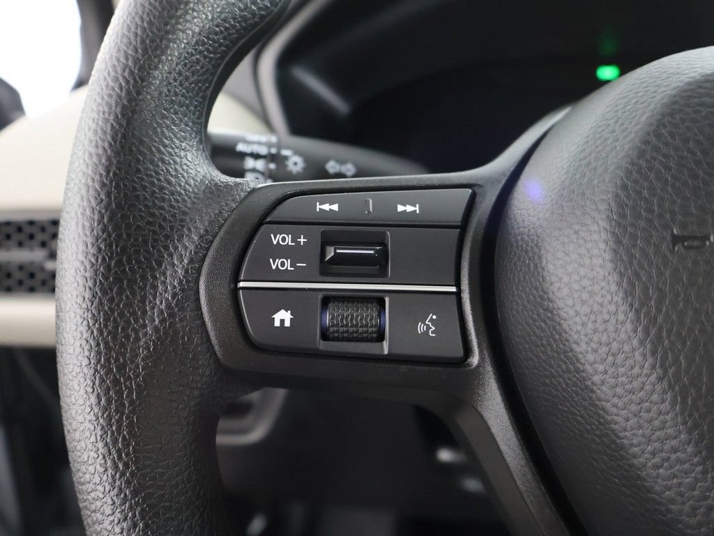 Certified 2026 Honda HR-V LX image 39