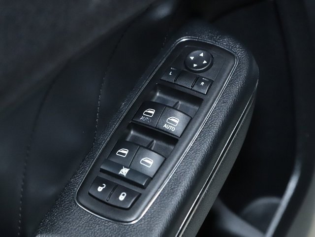 Used 2014 Dodge Charger R/T image 16