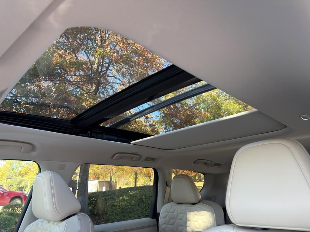 New 2026 Nissan Armada Platinum Reserve image 32