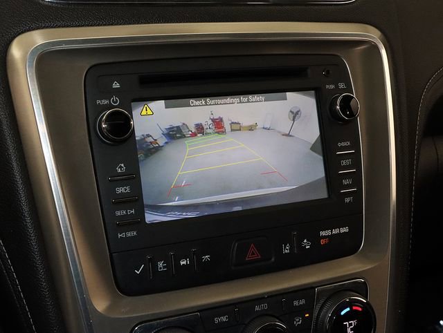 Used 2015 GMC Acadia Denali image 18