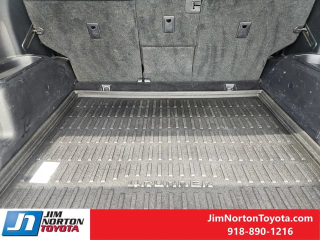 Used 2015 Toyota 4Runner Limited AWD/4WD image 32