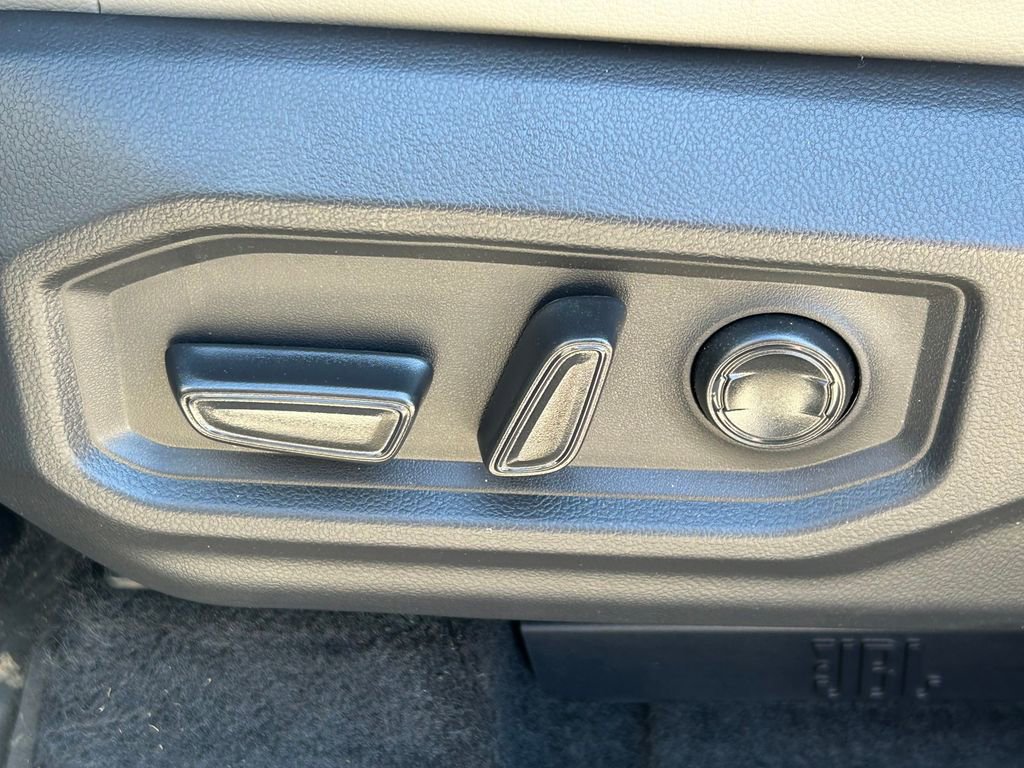 New 2026 Toyota Tundra Limited image 27