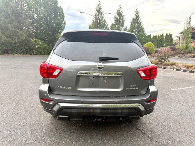 Used 2018 Nissan Pathfinder Platinum AWD/4WD image 5