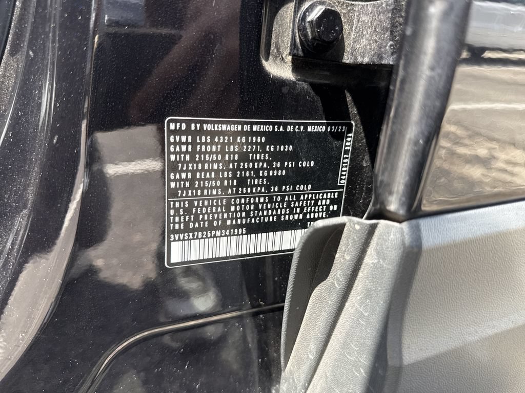 Used 2023 Volkswagen Taos SE FWD image 27