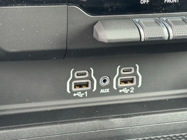 New 2026 RAM 1500 Big Horn w/ Night Edition AWD/4WD image 23