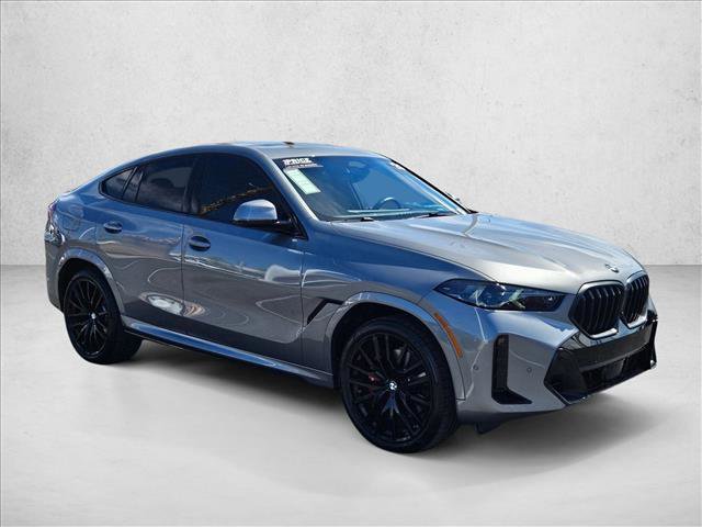 Used 2026 BMW X6 xDrive40i w/ Premium Package AWD/4WD image 3