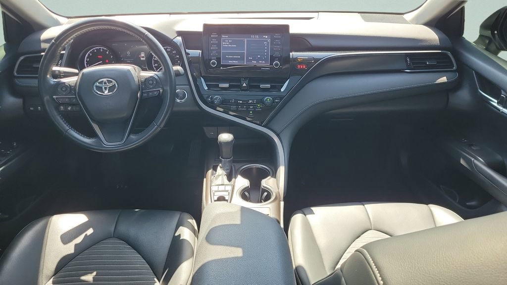 Certified 2022 Toyota Camry SE w/ Cold Weather Package AWD/4WD image 10