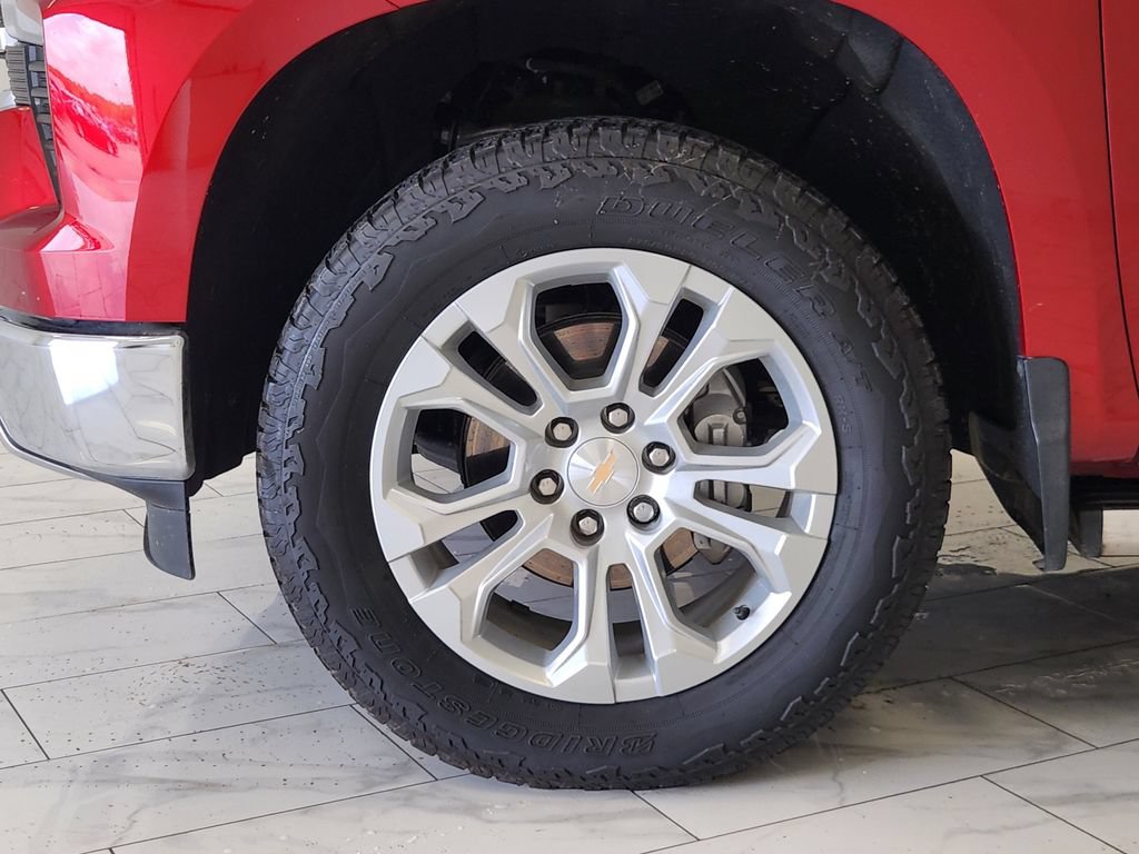 Used 2025 Chevrolet Silverado 1500 LTZ w/ Technology Package AWD/4WD image 10