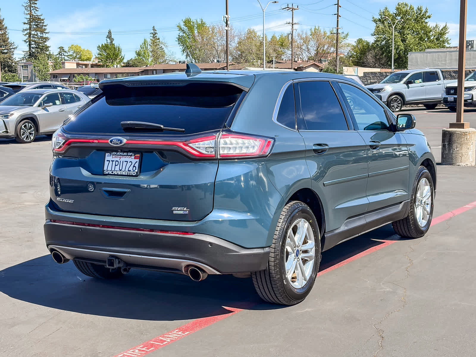 Used 2016 Ford Edge SEL w/ Equipment Group 201A image 4