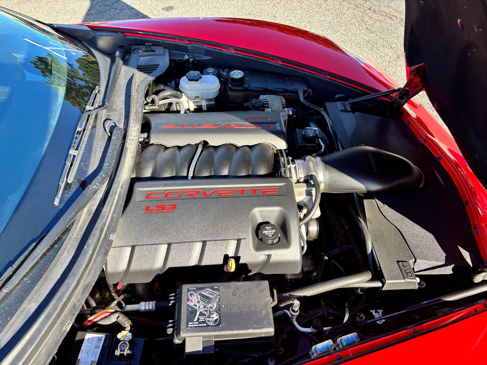 Used 2012 Chevrolet Corvette Grand Sport w/ 3LT Preferred Equipment Group RWD image 9