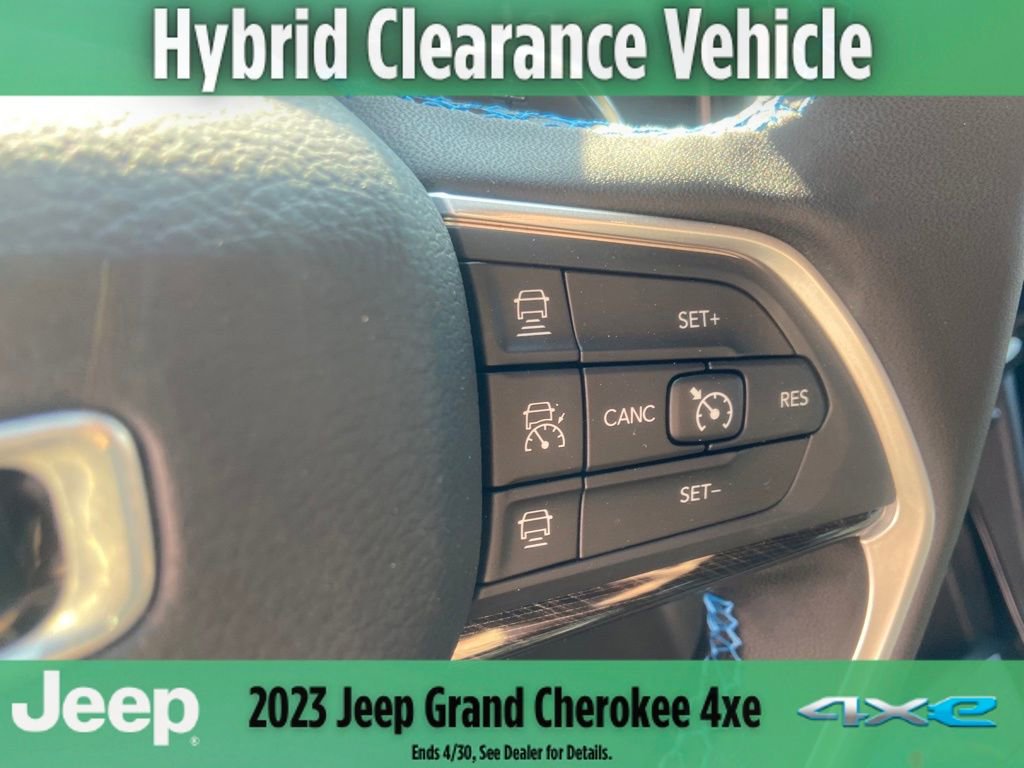 New 2023 Jeep Grand Cherokee Trailhawk image 25