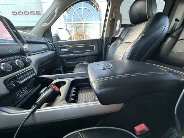 Used 2022 RAM 3500 Laramie image 33