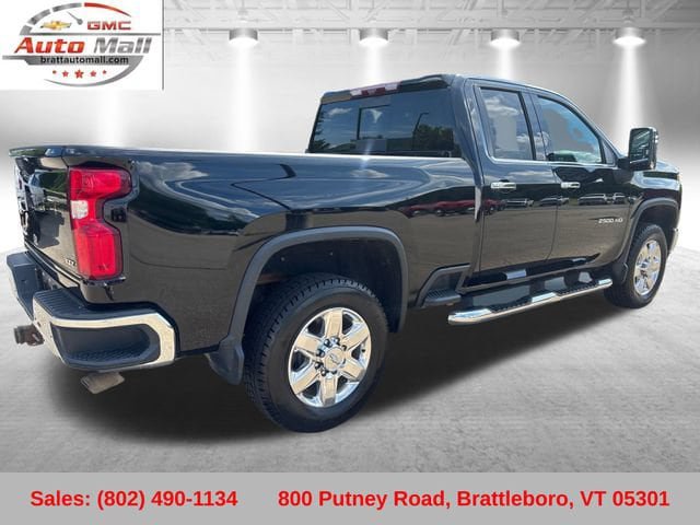 Used 2020 Chevrolet Silverado 2500 LTZ w/ LTZ Premium Package AWD/4WD image 6