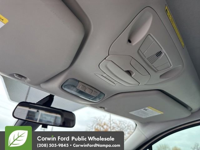 Used 2015 Ford Transit Connect XLT image 18