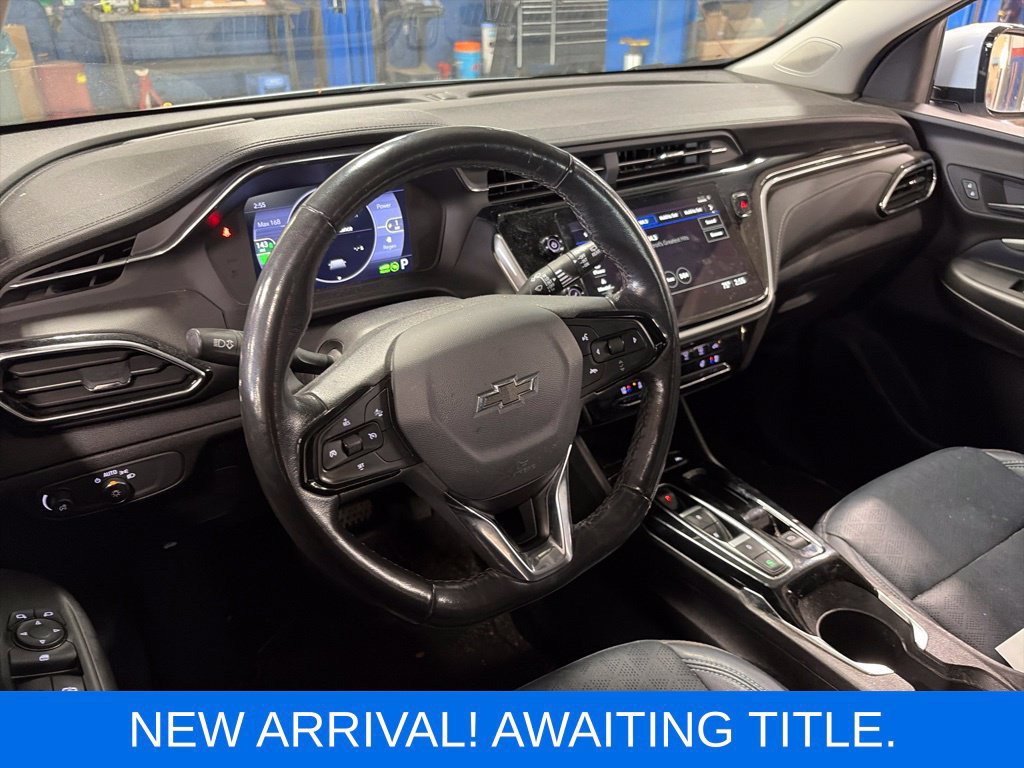 Used 2023 Chevrolet Bolt EUV LT w/ Convenience Package FWD image 9