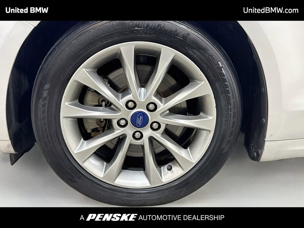 Used 2016 Ford Fusion Energi Titanium w/ Driver Assist Package FWD image 2