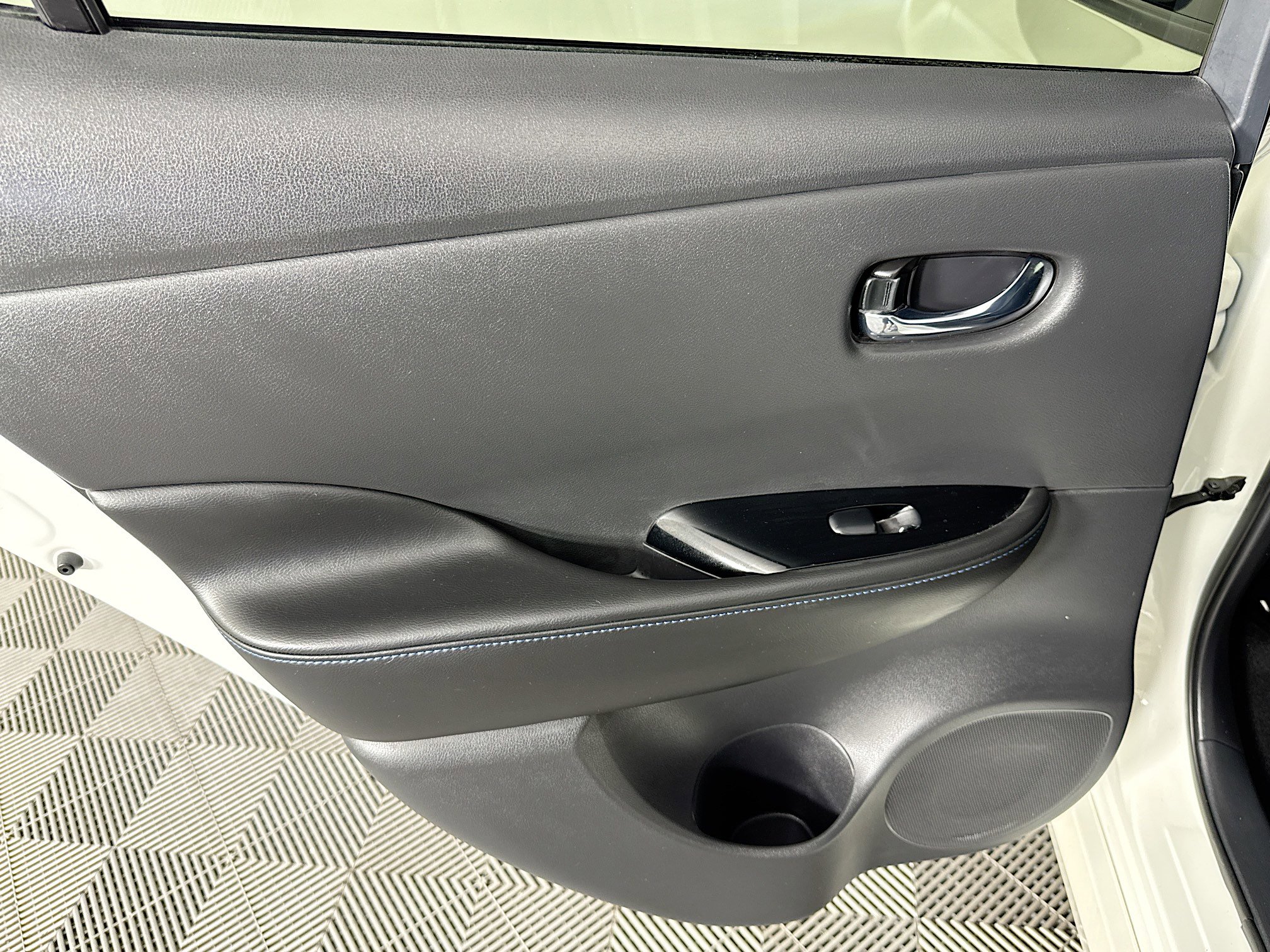 Used 2019 Nissan Leaf SL Plus image 25