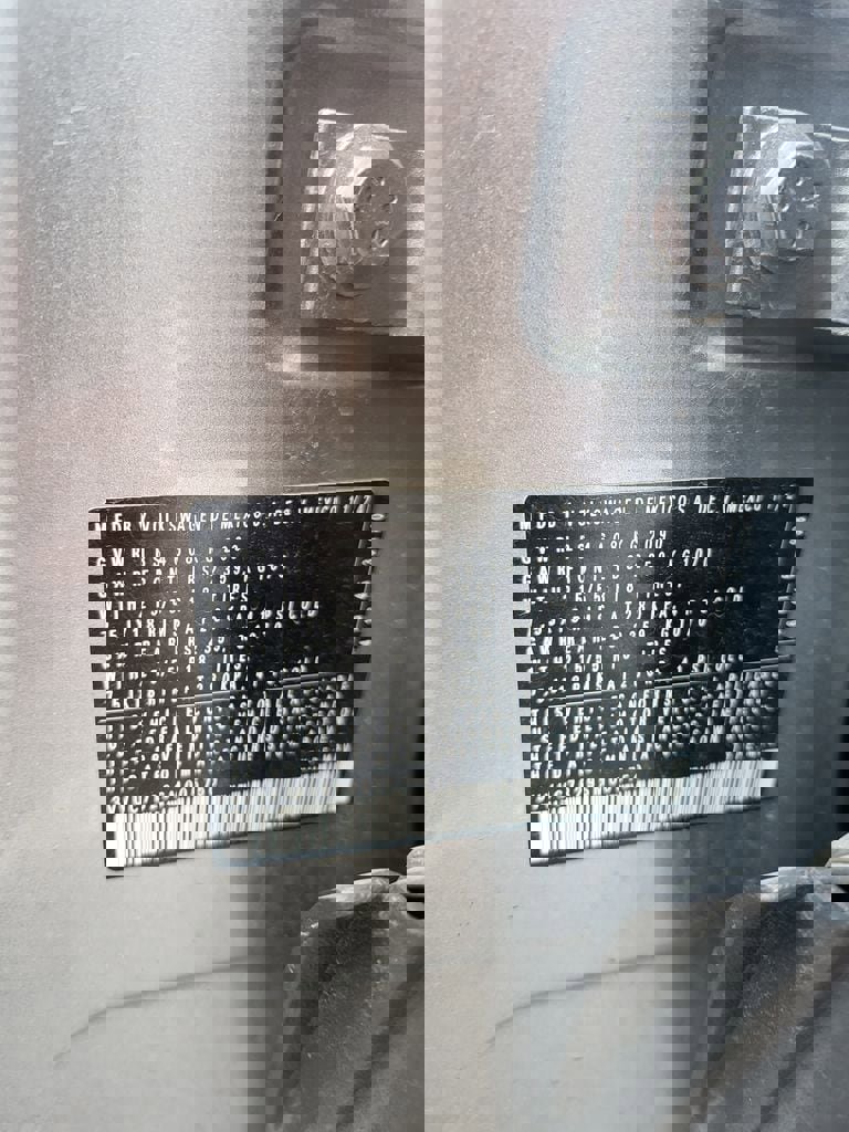 Used 2025 Volkswagen Taos SE AWD/4WD image 5