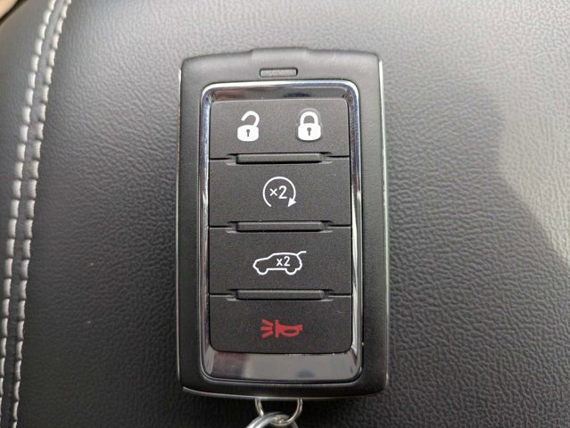 New 2026 Jeep Grand Cherokee Limited w/ Limited Altitude Package RWD image 33