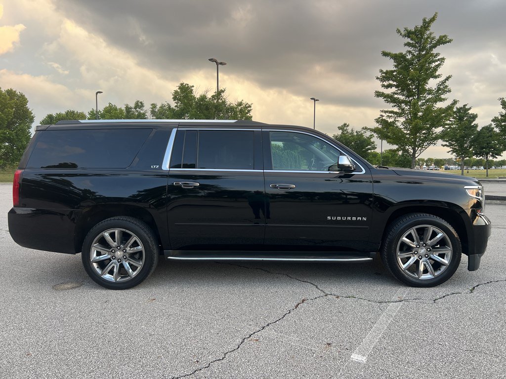 Used 2015 Chevrolet Suburban LTZ AWD/4WD image 6