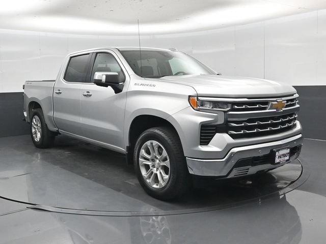 Used 2022 Chevrolet Silverado 1500 LTZ w/ Technology Package AWD/4WD image 1