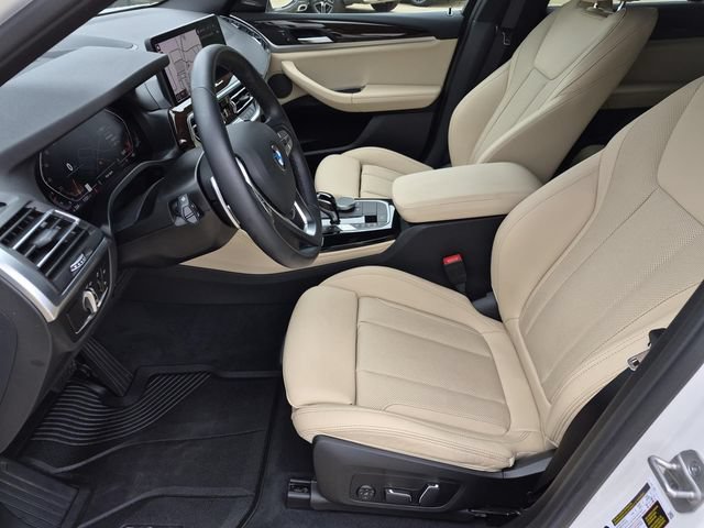 Used 2024 BMW X4 xDrive30i w/ Premium Package AWD/4WD image 14