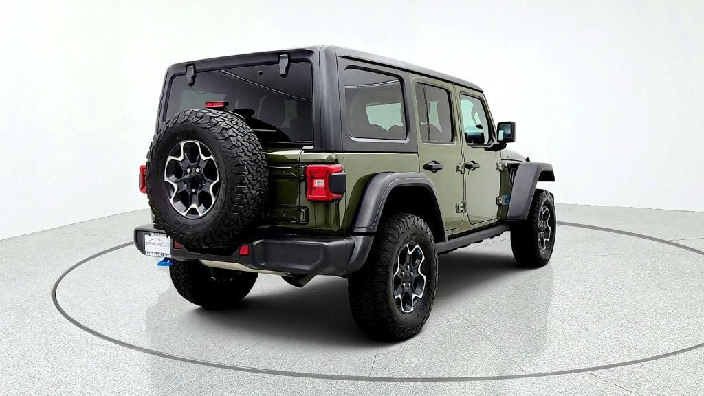 Used 2023 Jeep Wrangler Unlimited Rubicon 4xe w/ Cold Weather Group AWD/4WD image 5