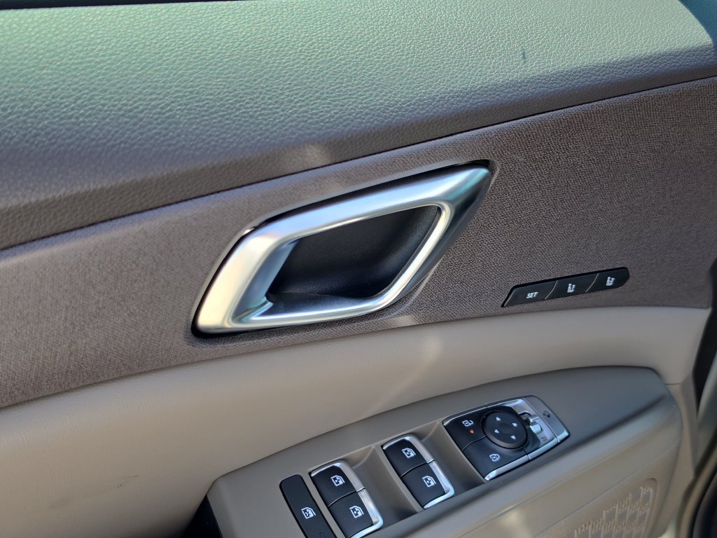 New 2027 Kia Carnival EX FWD image 20