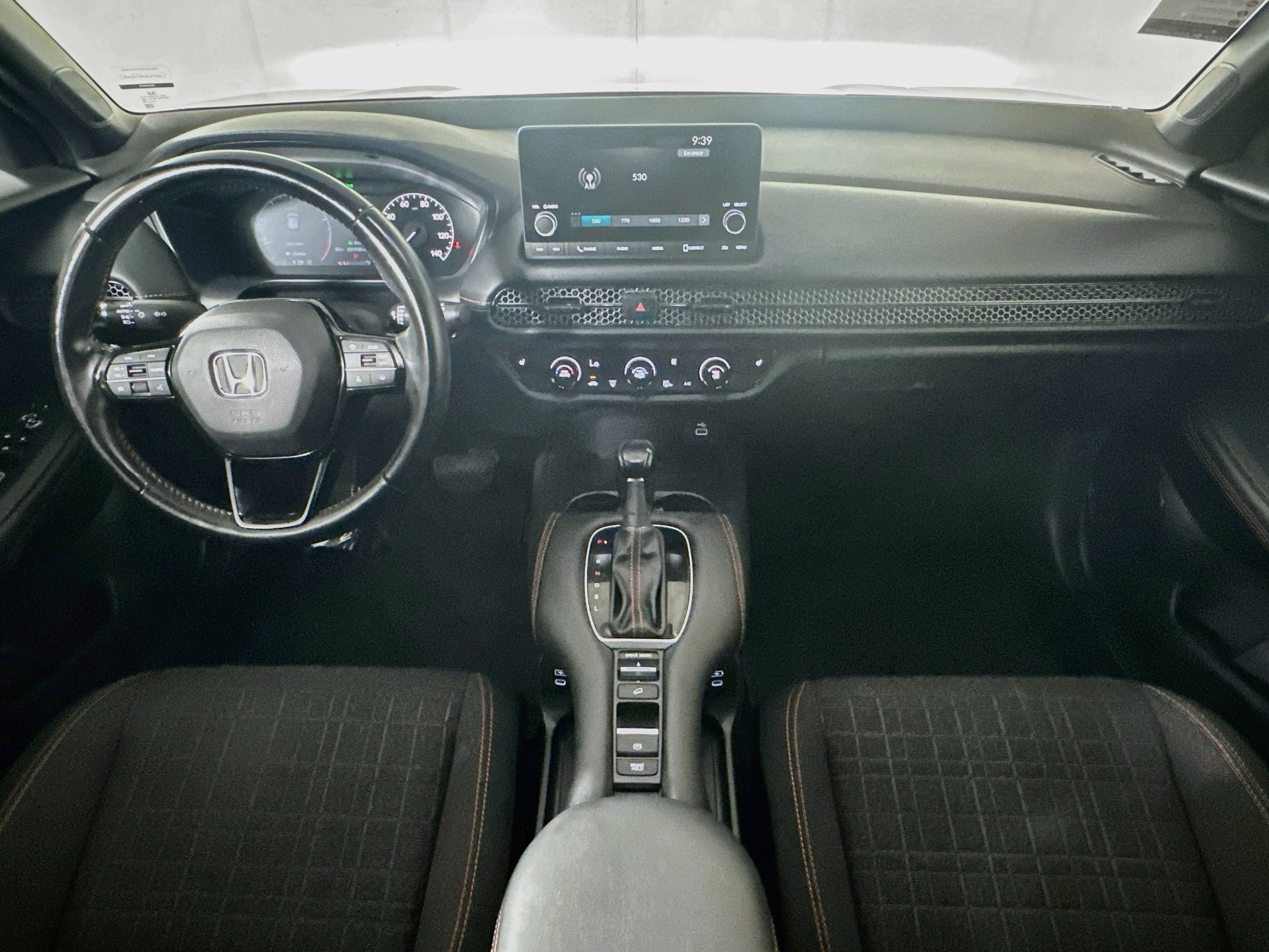 Used 2025 Honda HR-V Sport image 27
