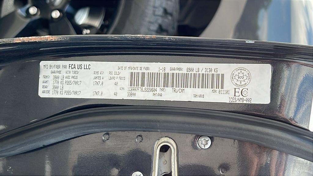 Used 2018 RAM 1500 ST w/ SXT Appearance Group image 11