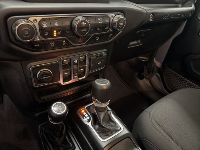 Used 2019 Jeep Wrangler Unlimited Sport S AWD/4WD image 23