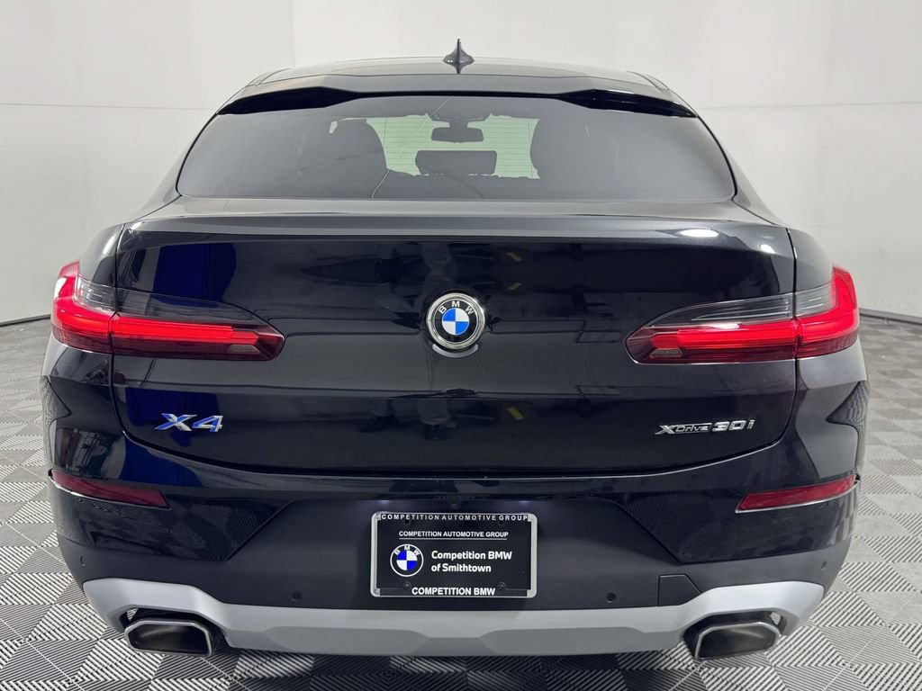 Used 2024 BMW X4 xDrive30i w/ Parking Assistance Package AWD/4WD image 9