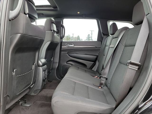 Used 2019 Jeep Grand Cherokee Laredo AWD/4WD image 20