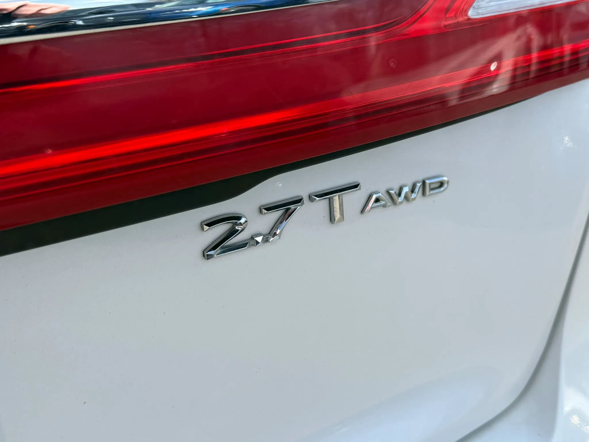 Used 2017 Lincoln MKX Premiere image 9