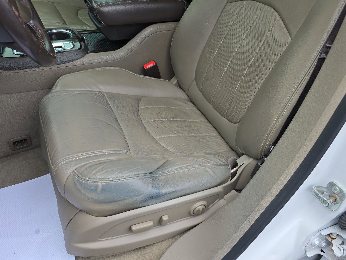 Used 2016 GMC Acadia Denali image 14