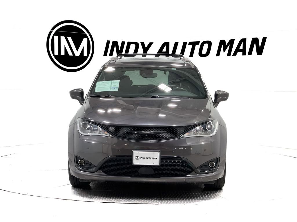 Used 2020 Chrysler Pacifica Touring-L w/ Advanced Safetytec Group image 9