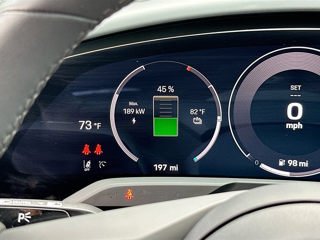 New 2026 Porsche Taycan 4S AWD/4WD image 13