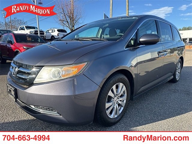 Used 2016 Honda Odyssey SE