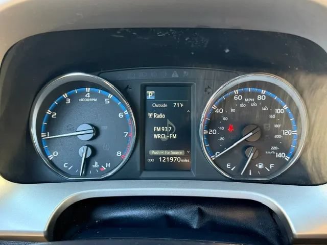 Used 2016 Toyota RAV4 XLE AWD/4WD image 17