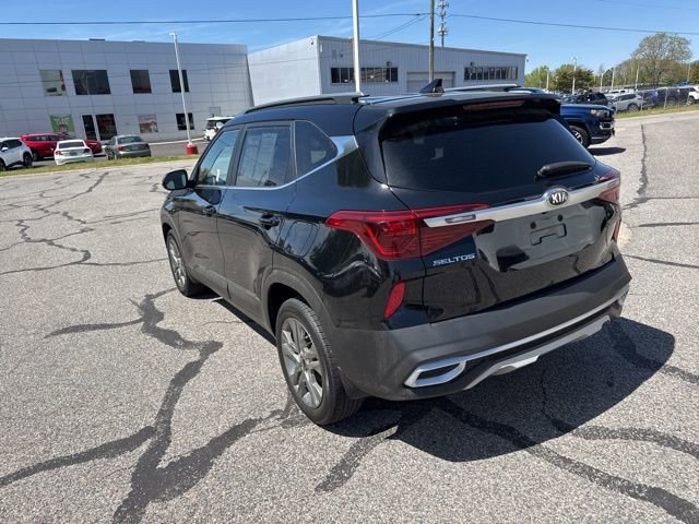 Used 2021 Kia Seltos S FWD image 9