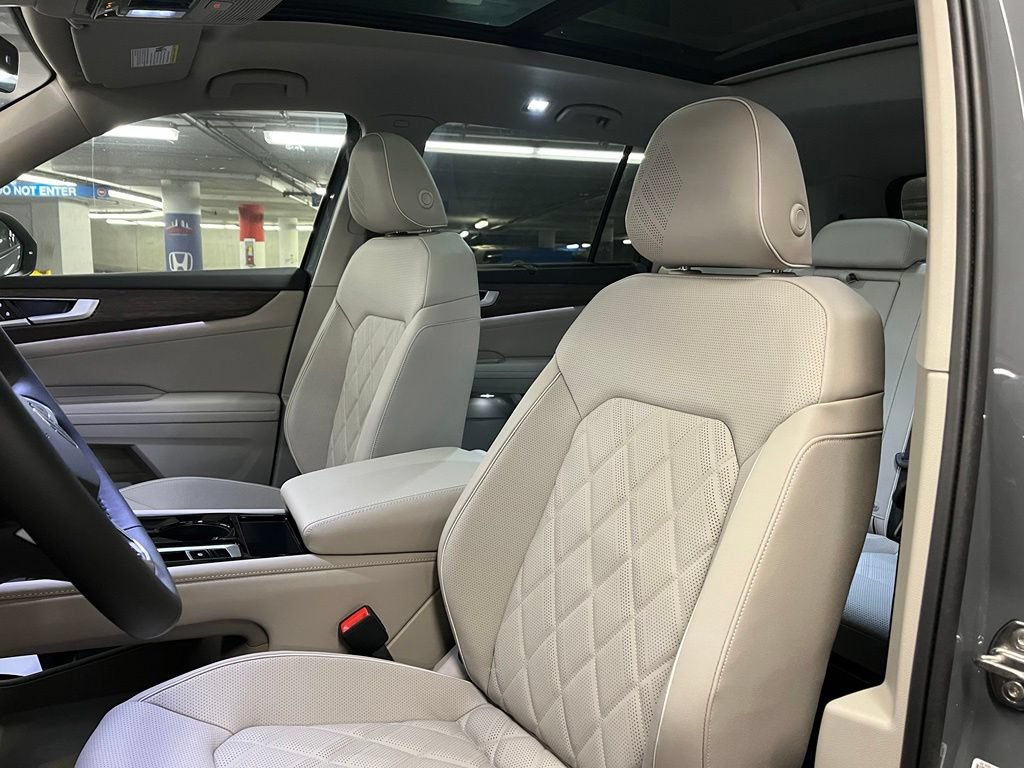 New 2026 Volkswagen Atlas SEL Premium R-Line AWD/4WD image 22