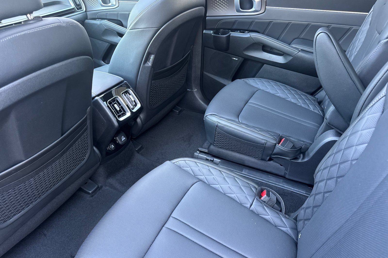 New 2026 Kia Sorento SX Prestige AWD/4WD image 12