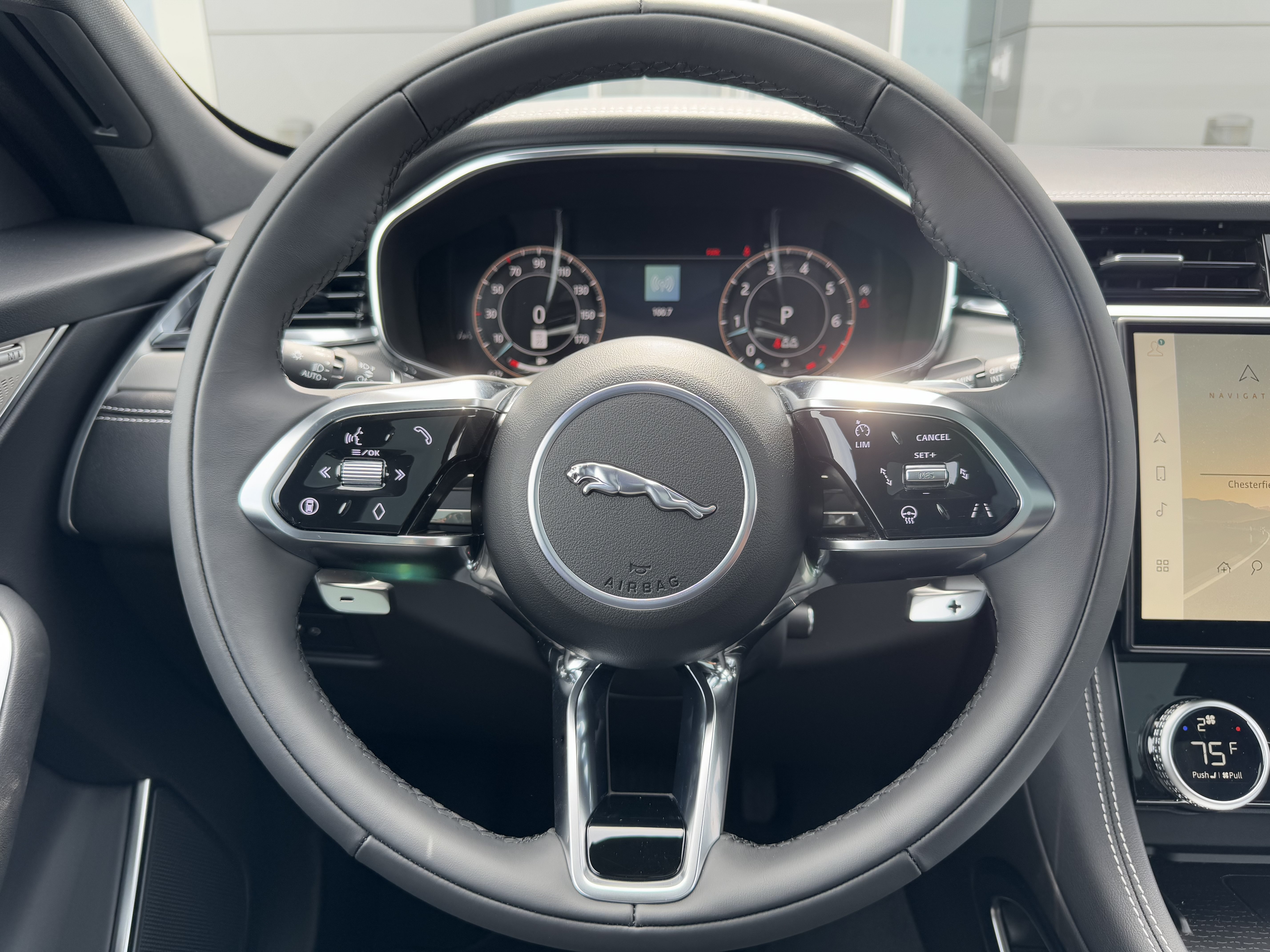 Used 2026 Jaguar F-PACE R-Dynamic S AWD/4WD image 15