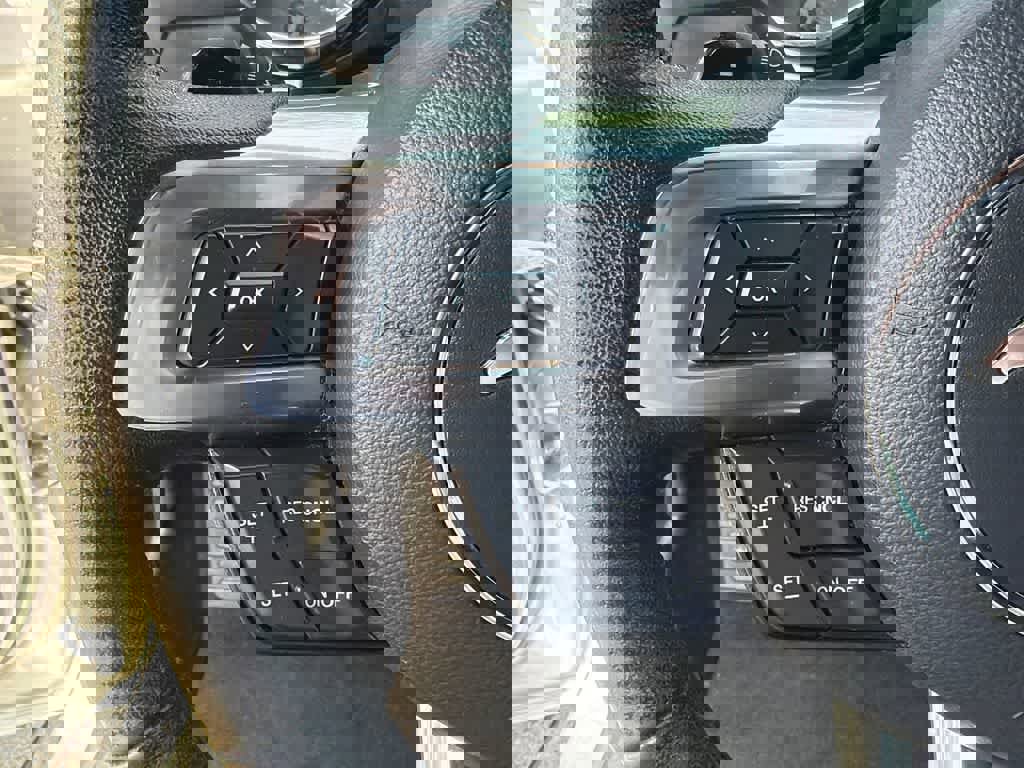 Used 2017 Ford Mustang Premium image 17