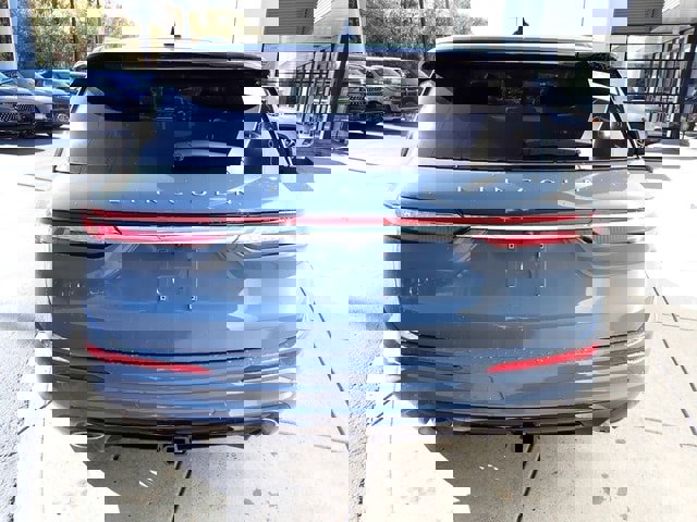 New 2026 Lincoln Corsair Premiere image 4